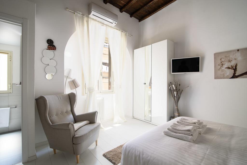 White Ostilia Apartments Rome Exterior photo